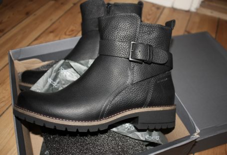 Ecco black leather boots 2017