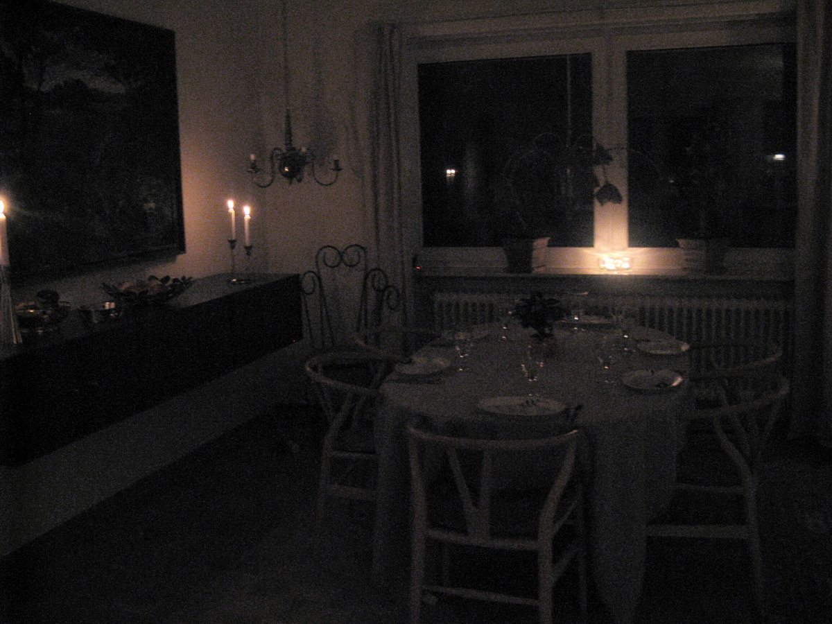 Dinner table is set luxembourg 2009