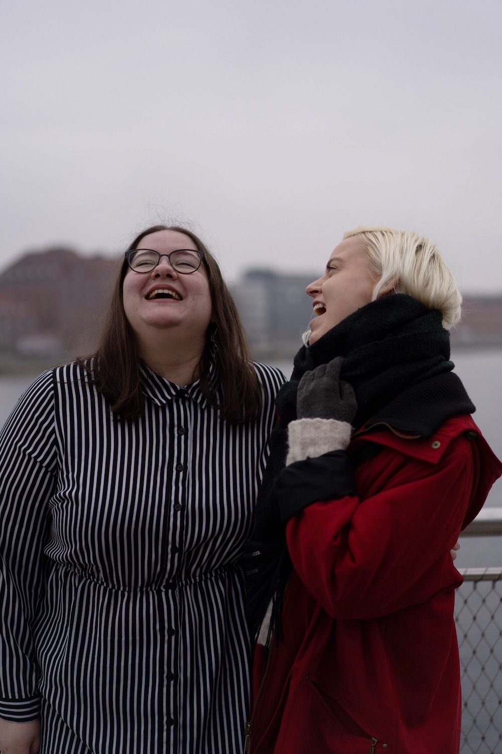 Katrina and I laughing kalvebod brygge