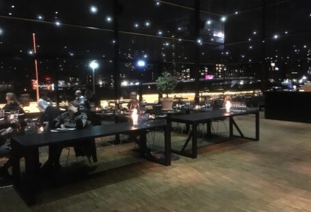 Restaurant Ofelia interior tables 2015