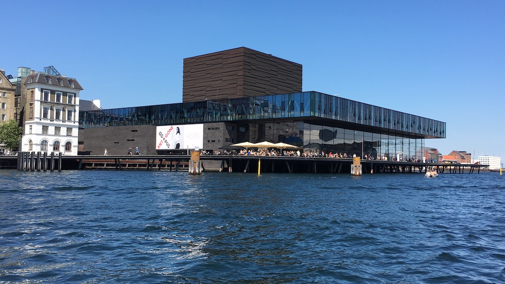 canal-tours-view-of-skuespilhuset-2016