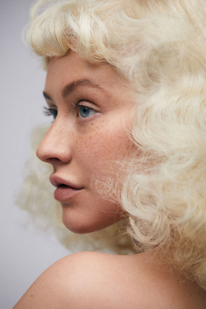 christina-aguilera-no-makeup-paper-beautiful