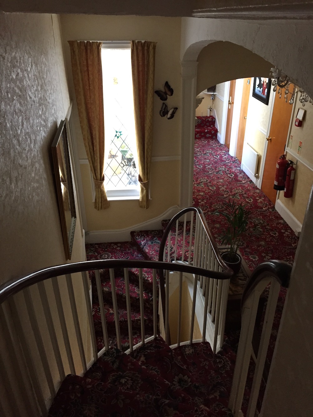 cute-old-staircase-thornhill-hotel-uk
