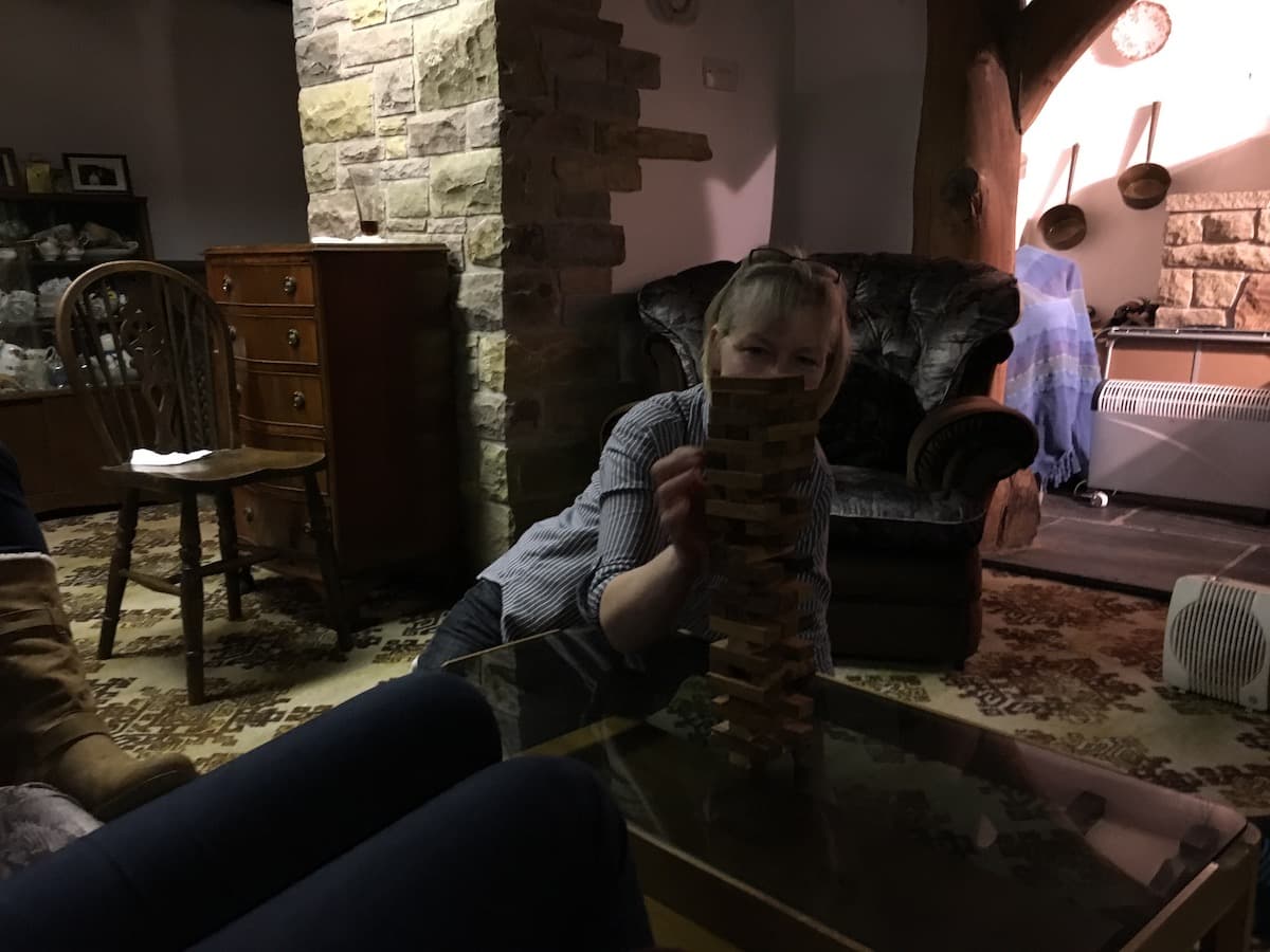 eileen-ross-playing-jenga-xmas-eve-2016