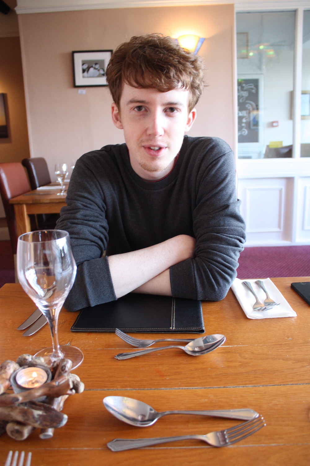 matthew-looking-at-me-restaurant-stives