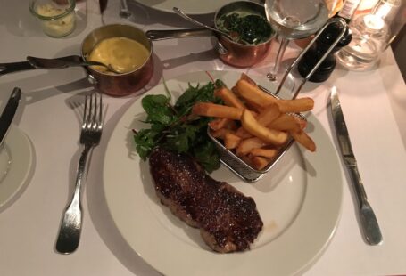 steak-fries-brd-price-bearnaise-sauce-2016