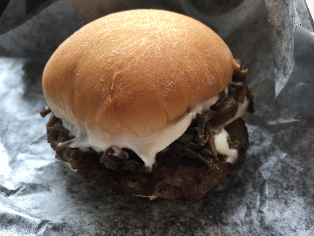 tripple-truffle-cheese-nr1-sliders-burger-cph